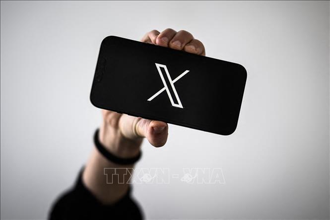 Biểu tượng mạng xã hội X. (Ảnh: AFP/TTXVN) Media